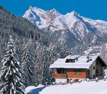 Garni La Rondine Hotel Selva di Cadore Exterior foto